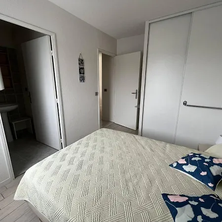 : T2 2 Pers, Terrasse & Internet - Fr-1-495-30 *