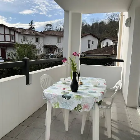 : T2 2 Pers, Terrasse & Internet - Fr-1-495-30